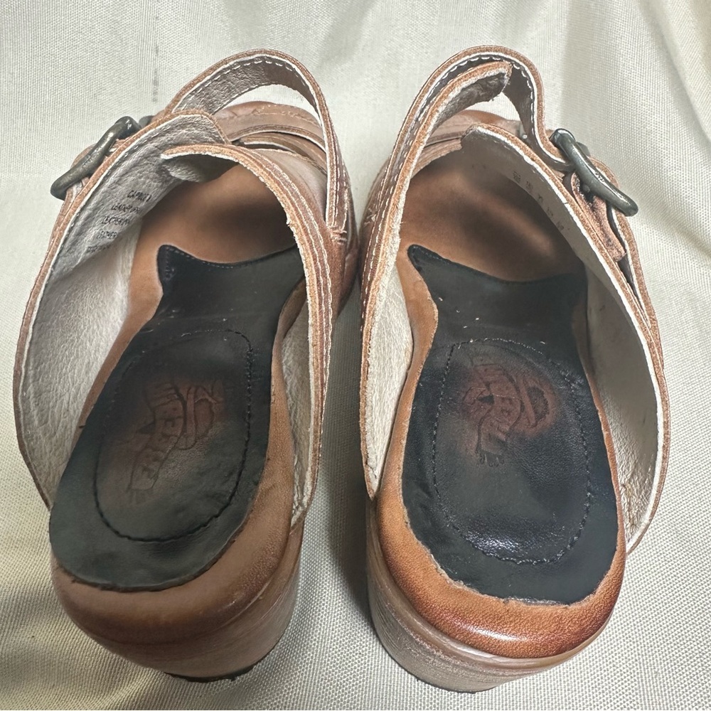 Freebird by Steven Women's Caprice Buckle Leather Sandals Size 8 - Picture 8 of 13